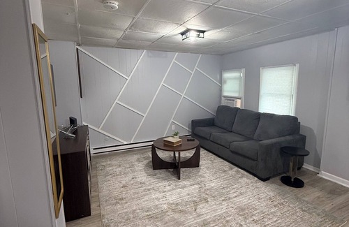 Trenton Apartment | Marvelous 2-bedroom apartment with AC in Hamilton Township