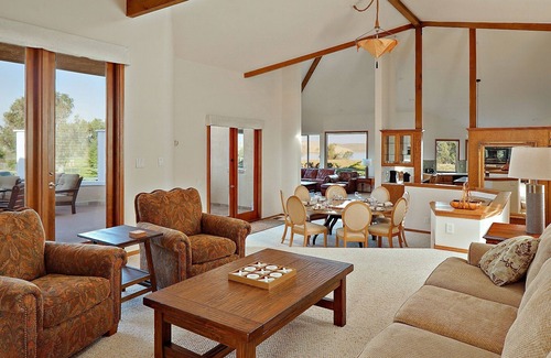 Baywood-Los Osos House | Marvelous Custom Home with Hot Tub, Game Room & Amazing Views