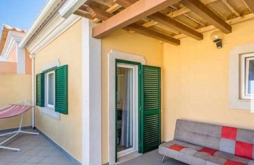 Guia House | Marvelous Relaxing Villa with Private Pool