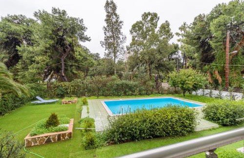 Isthmia Villa | Marvelous, Secluded Villa w/3 BR , Pool & Garden, Kavos