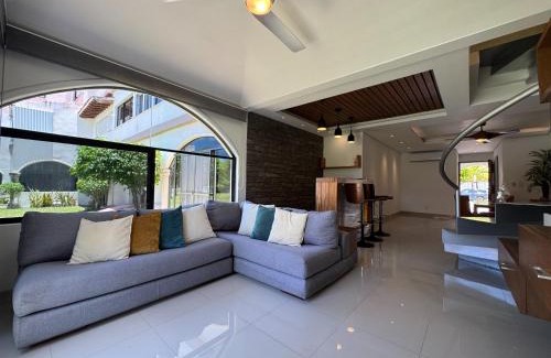 Zona Hotelera House | Marvelous Villa- in the heart of Cancun Hotel Zone