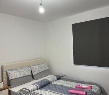 Woolwich Riverside Apartment | Mary Apartment