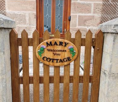 Garmouth House | Mary Cottage