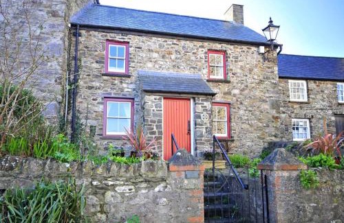 St Davids House | Mary Cottage