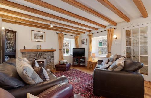 St Davids House | Mary Cottage