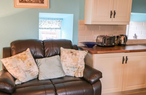 Newry Cottage | MARY LARKIN'S COTTAGE, pet friendly, with open fire in Rostrevor