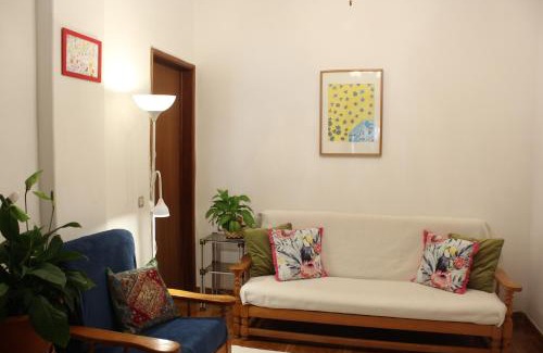 Carnaxide Apartment | Mary's House