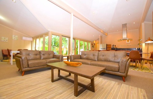 Katoomba Villa | Mary Villa