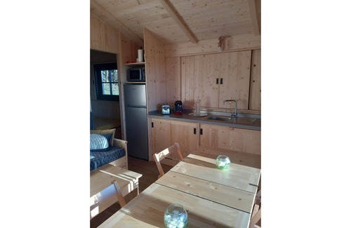 Tremolat House | Maryflo hut ( 1)