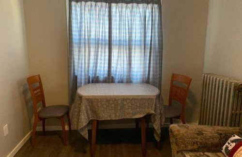 Winnipeg Apartment | Maryland Homestay - Downtown Apartment