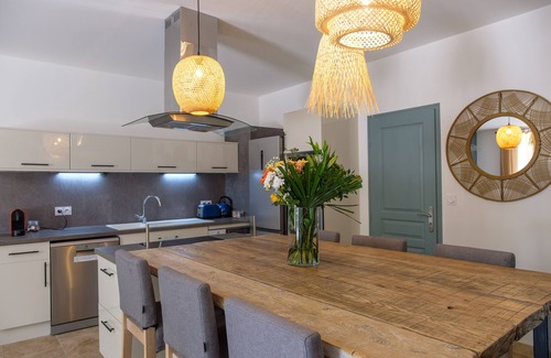 St.-Remy-de-Provence Cottage | Mas 9 Romanin : Gîte Alfredo