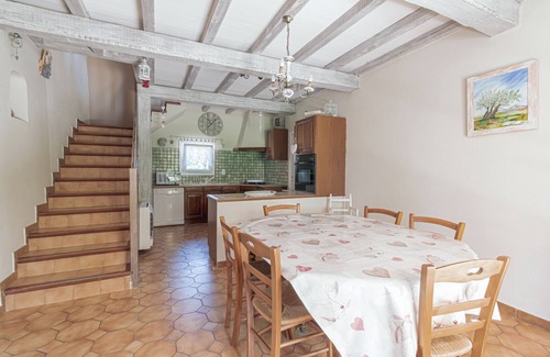 Visan House | Mas de l'Olivier - Enclave des papes - Visan - Sleeps 8