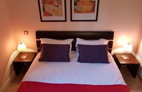 St.-Remy-de-Provence Apartment | Mas de Valrugues Holifrance