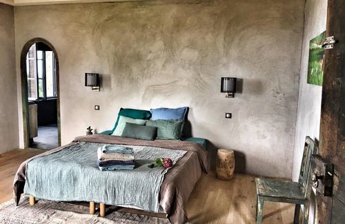 Seguret Other | Mas des Amis, Seguret, Village classified in Provence, heated swimming pool