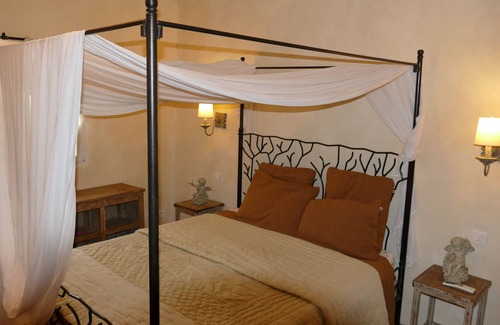 Orange Bed & Breakfast | Mas du Puits d'Amour