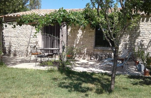 Saint-Michel-l'Observatoire House | Mas provençal with swimming pool in the countryside at St Michel l'observatoire
