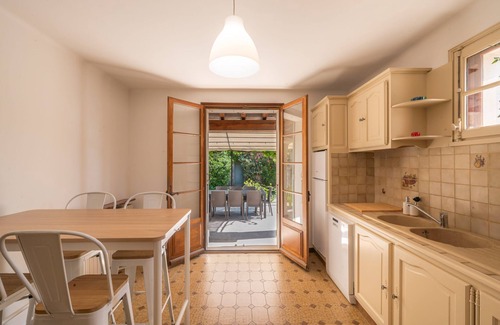 Graveson House | Mas Lou Pitchoun: Exceptional Villa between the Alpilles and Avignon