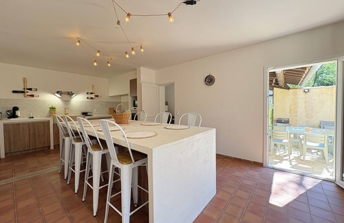 Les Angles House | Mas Provençal near Avignon