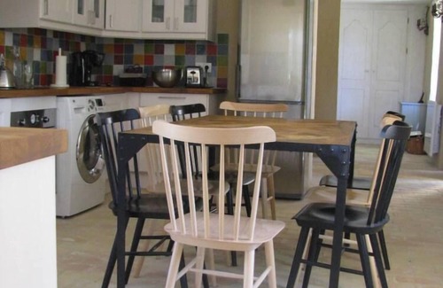 Venasque House | Mas Provencal - Near Gordes & Senanque Abbey
