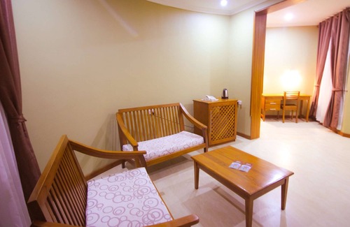 Arusha Hotel | Masailand Safari & Lodge