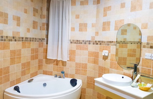 Arusha Hotel | Masailand Safari & Lodge