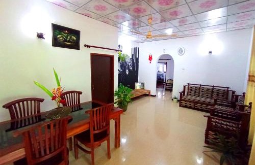 Midigama House | Mashi Home Stay