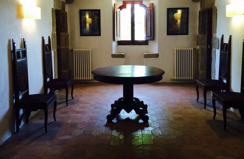 Santa Cristina de Aro Cottage | Masia del Siglo XV en la Costa Brava