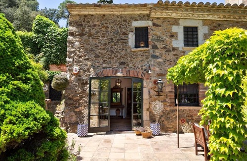 Mont-Ras Villa | Masia E Moli de Can Burjats with pool and fireplace