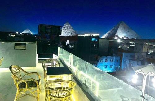 Giza Hotel | mass sphinx & pyramid stay
