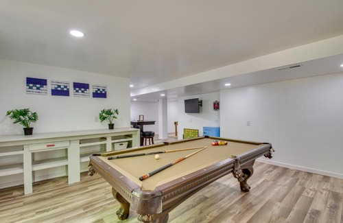 Massanutten House | Massanutten Home Rental with Sauna and Game Room!