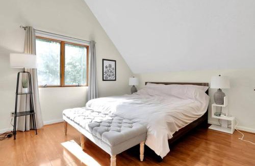 McGaheysville House | Massanutten retreat- hiking, river, waterpark, resort