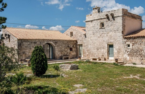 Carpignano Salentino House | Masseria Mauriani 1623-La Torre-apartment in an old farmhouse