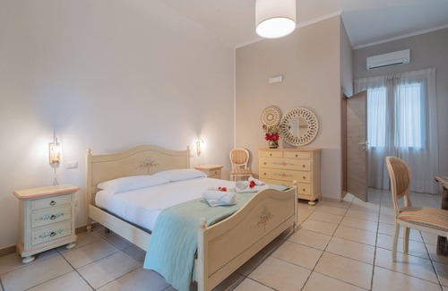 Melendugno Hotel | Masseria San Biagio - Deluxe T/Q 8, Calimera, Italy
