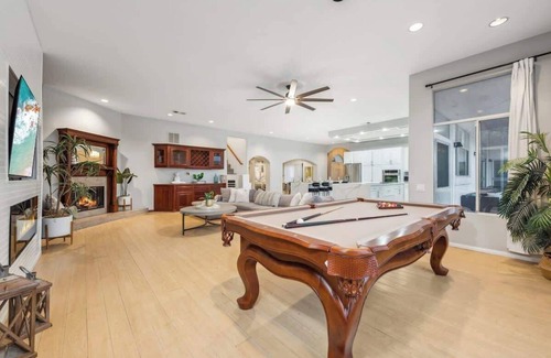 Ramona House | Massive 9BR Stunning MTN View Zen Retreat Pool+Spa