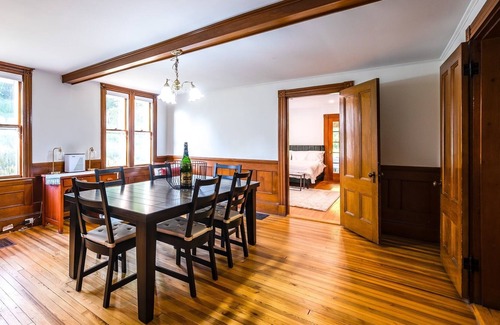 Sunday River Area House | Massive Historic 8 Bedroom Barnhouse (Renovated)!
