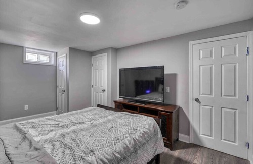 Lochearn House | Massive new construction home in a great community!