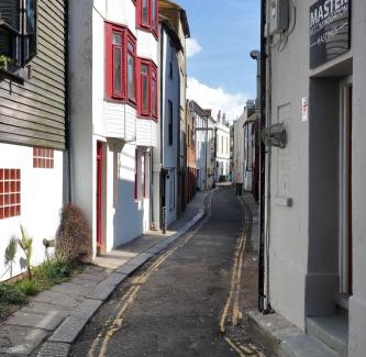 Old Town Hastings House | Master accommodation suite 8