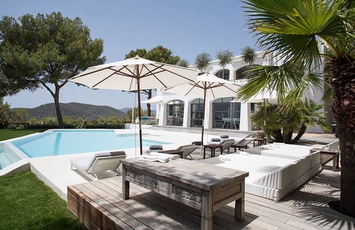 Sant Josep de sa Talaia Villa | Masterful Ibiza Villa | Villa Malkin | 6 Bedrooms | Spacious Furnished Sun.