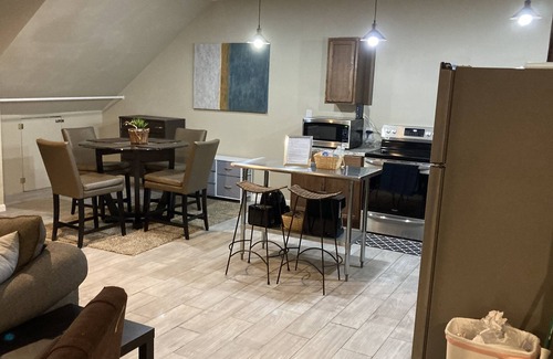 McCormick Apartment | Master's Studio Getaway