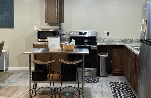 McCormick Apartment | Master's Studio Getaway