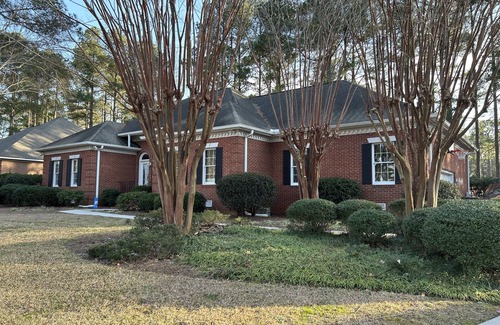 Woodside Plantation House | Master's Week Rental- Golf Course View and 22 miles to Augusta National