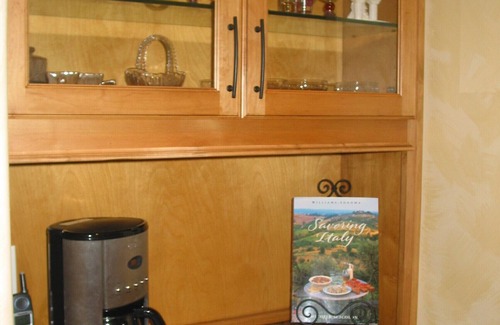 Appling House | Masters 2020 - Welcome Guests, Sleeps 10 Spacious & Relaxing, 4800 Sq. Ft.