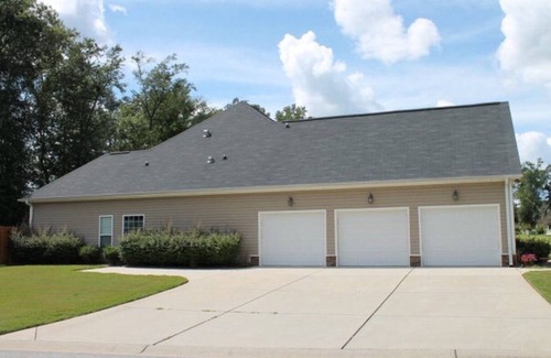 Grovetown House | Masters rental. Spacious house in lovely Grovetown. Sleeps 6