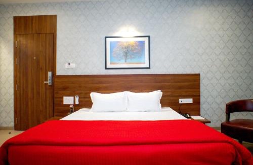 Bhosari Hotel | Mastiff Hotel Chinchwad by OTHPL