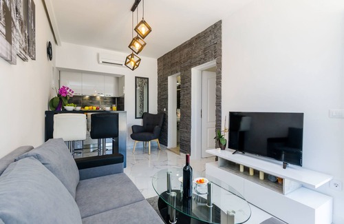Molunat Apartment | Mata Family Apartments