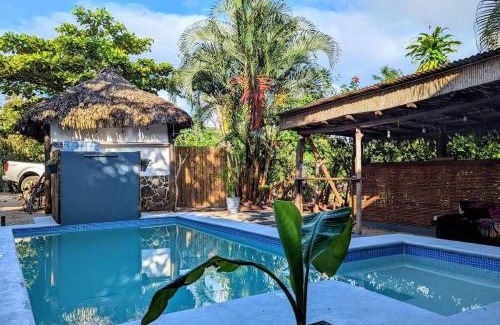 Rio Seco House | Matambú Casita Charming & Rustic with Shared Pool