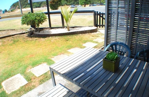 Matapouri Apartment | Matapouri Holiday Unit 4 Water front Unit