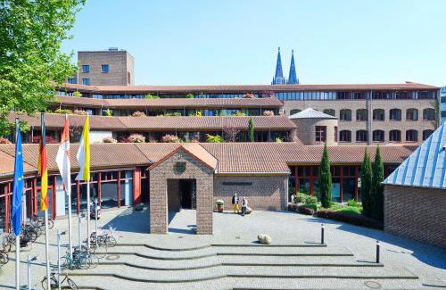 Altstadt-Nord Hotel | Maternushaus
