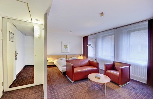Altstadt-Nord Hotel | Maternushaus