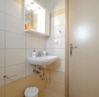Maragas Apartment | Mateus 2